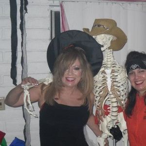 Meet your Posher, Oralia