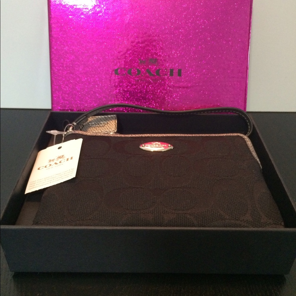 Coach wristlet