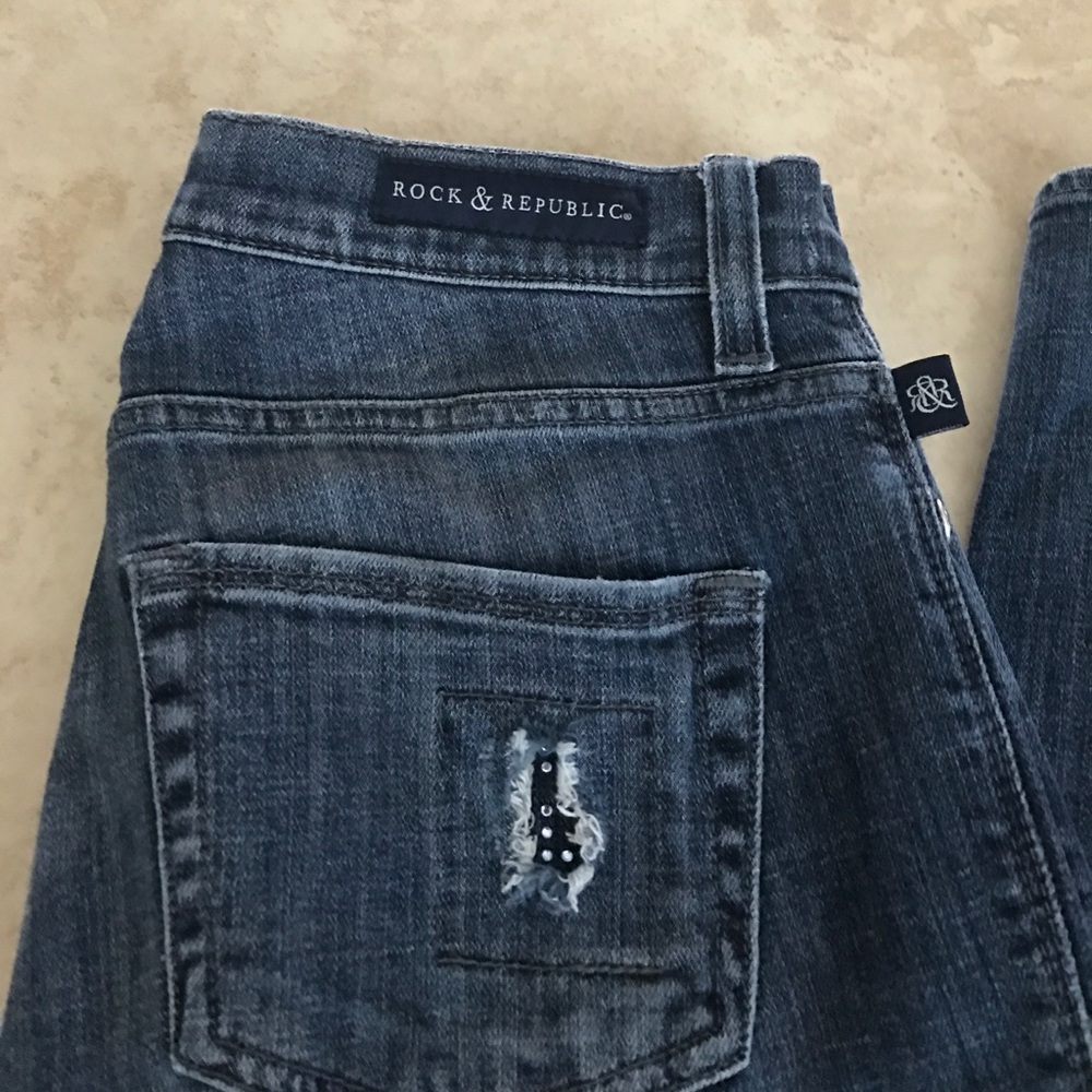 Rock & Republic Berlin distressed jeans size 4m