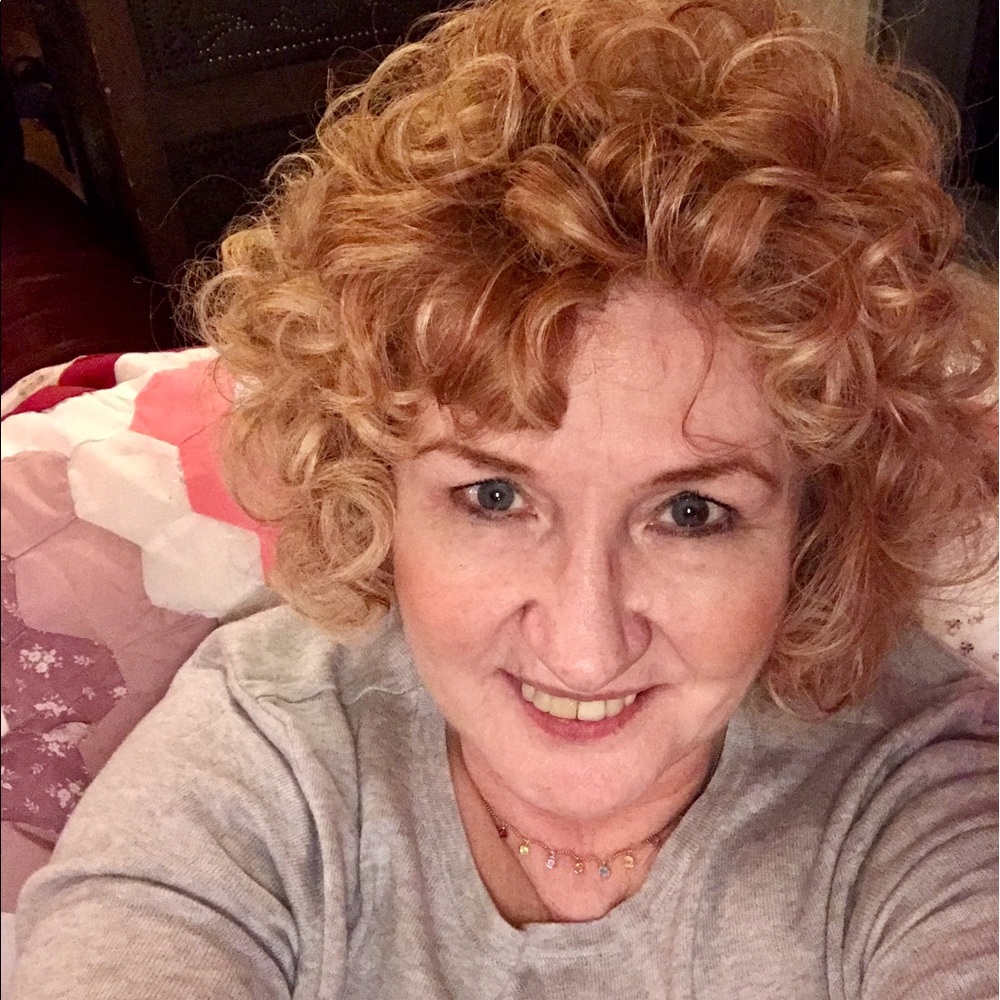 Meet your Posher, Theress