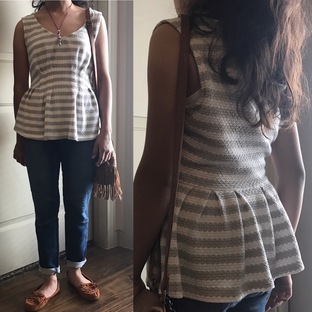 SOLD ✨ anthropologie Peplum Top - Picture 6 of 6