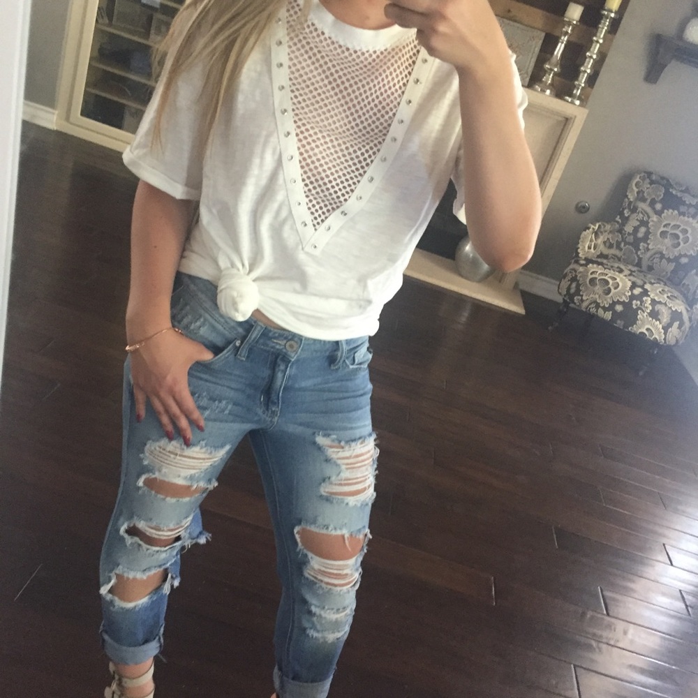 SALE⭐️LAST1•Mesh V So Trendy Tee - Picture 7 of 7