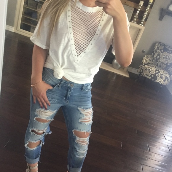 SALE⭐️LAST1•Mesh V So Trendy Tee - Picture 7 of 7