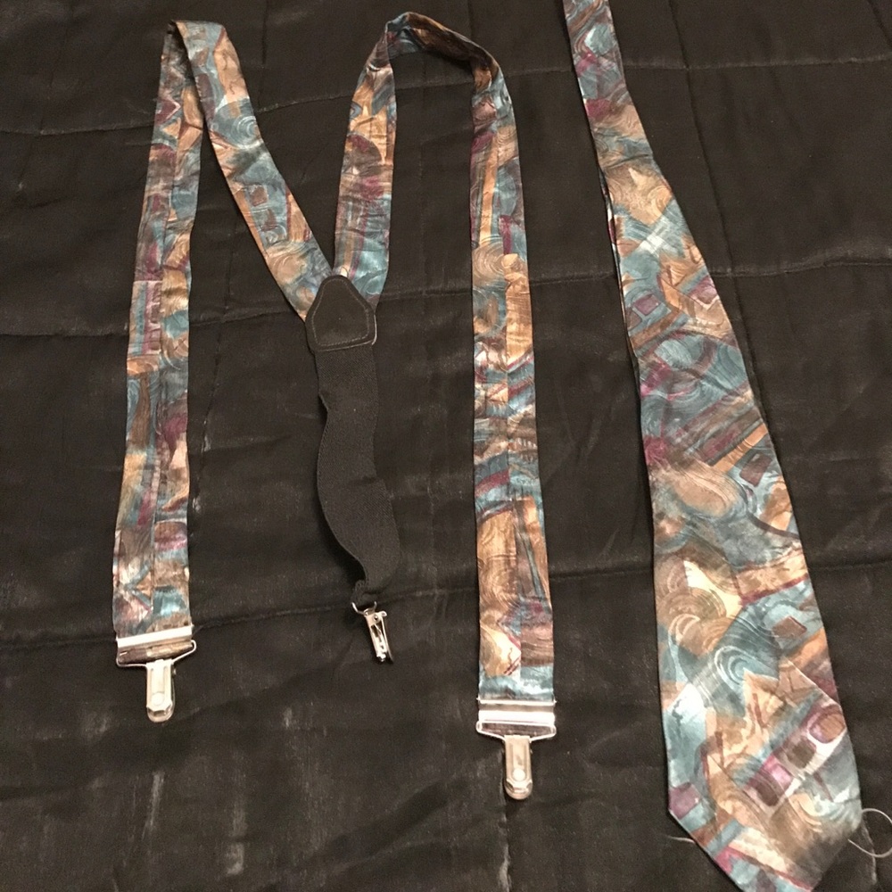 Tie & suspender set