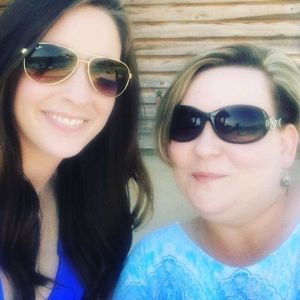 Meet your Posher, Karri