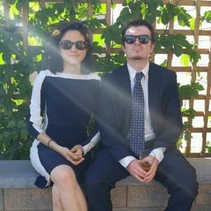 Meet your Posher, Caitlin