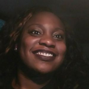 Meet your Posher, Dionna