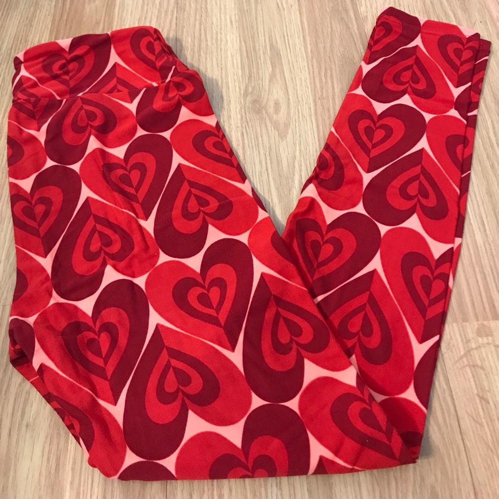 LuLaRoe OS Valentines Leggings