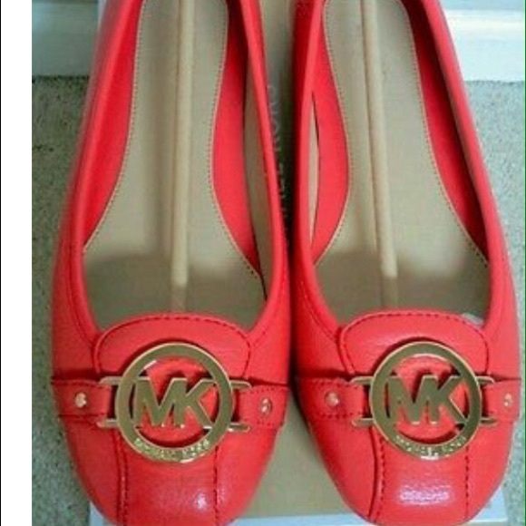 MICHAEL Michael Kors Shoes - Size 7 Michael Kors Sienna flats 7