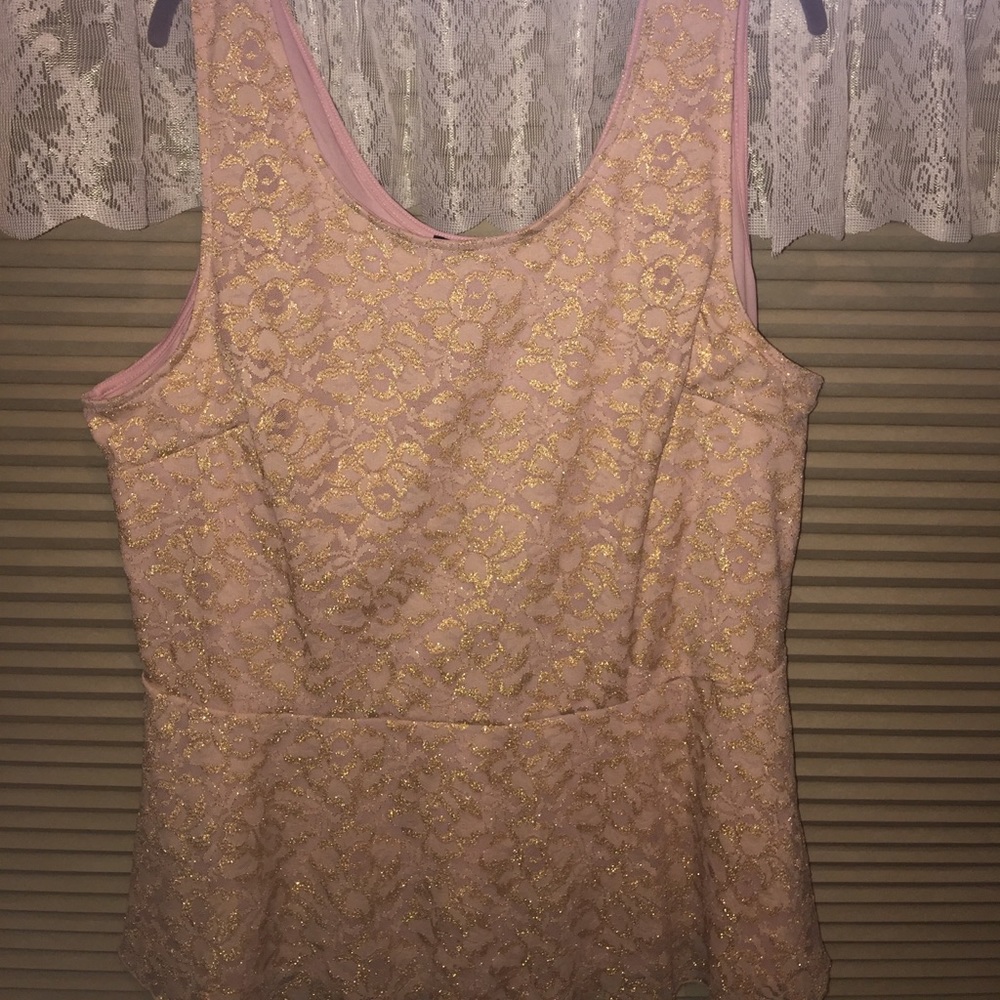 Super cute never worn pink and gold lace shirt