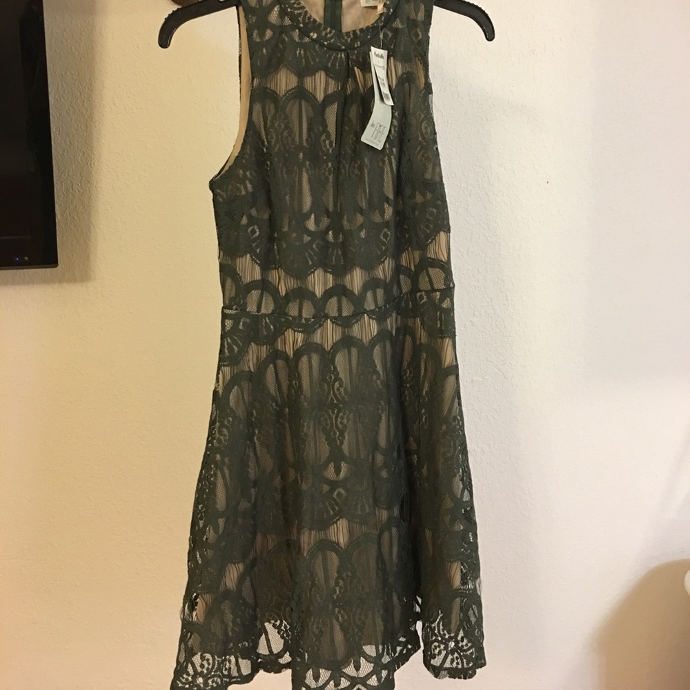 Lace green & nude dress