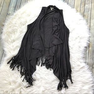 [Eyeshadow] Gray Suede-Like Fringe Festival Vest
