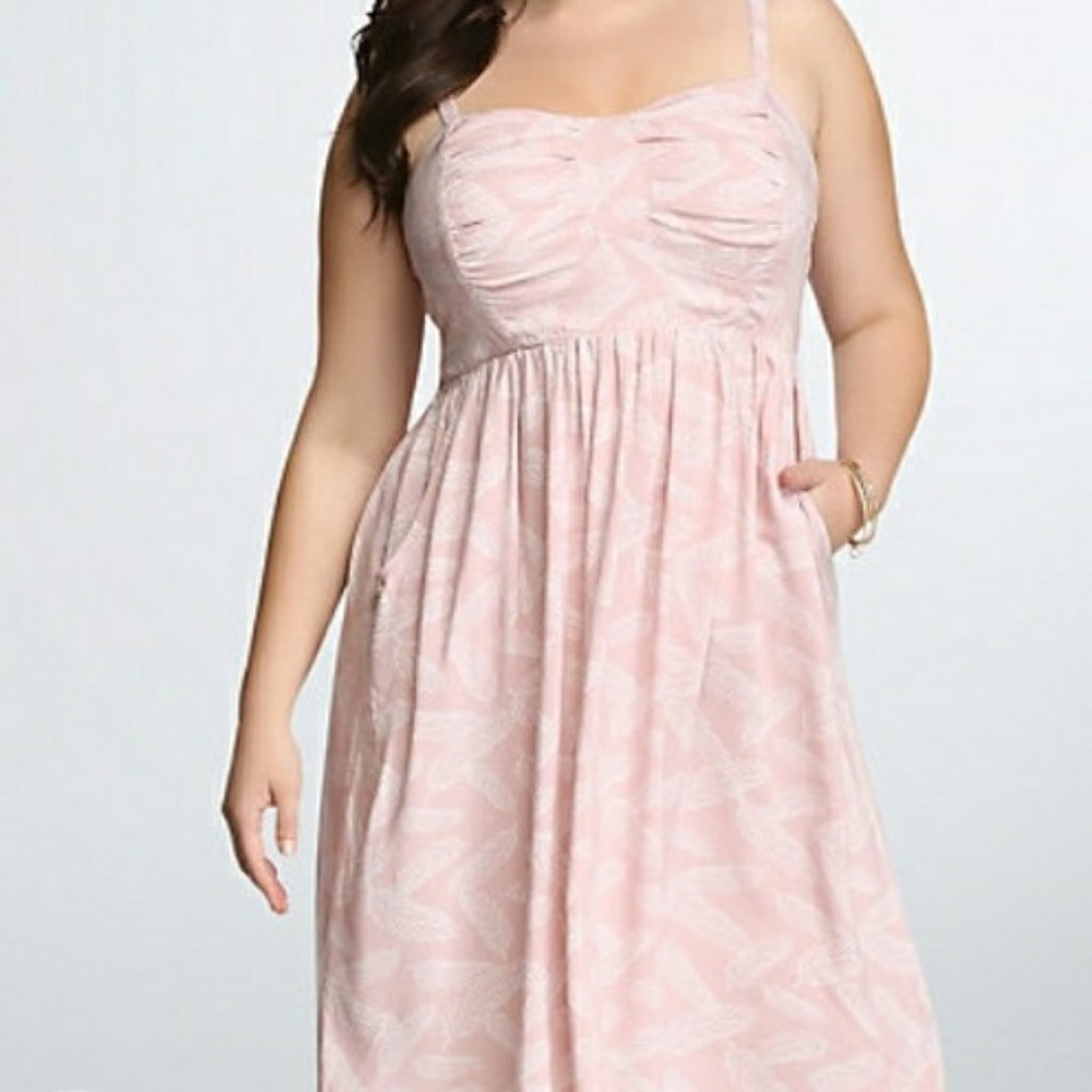 Torrid Shell pink feather print dress
