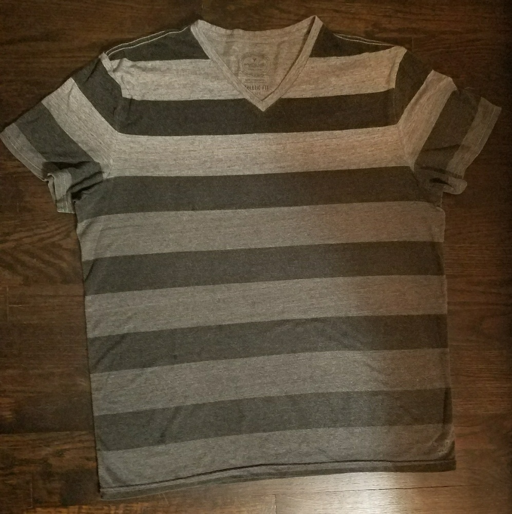 American eagle mens t-shirt