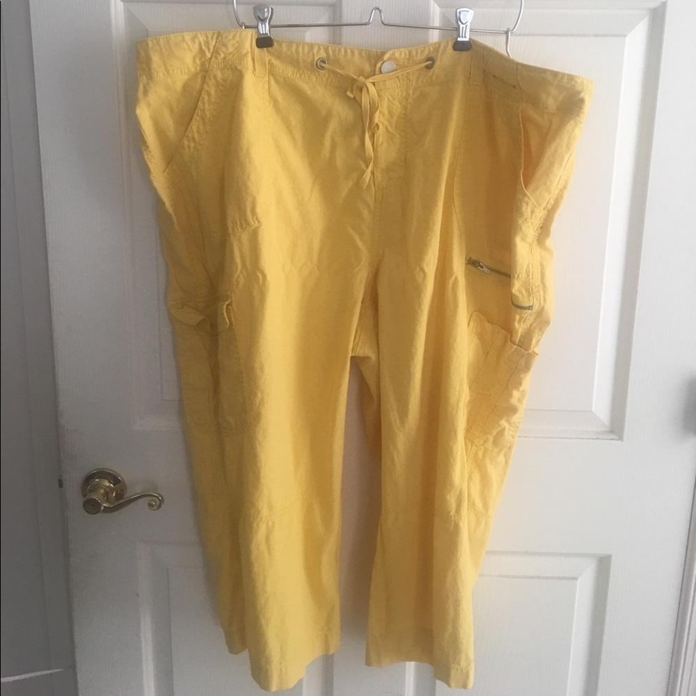 Women's plus size Capri