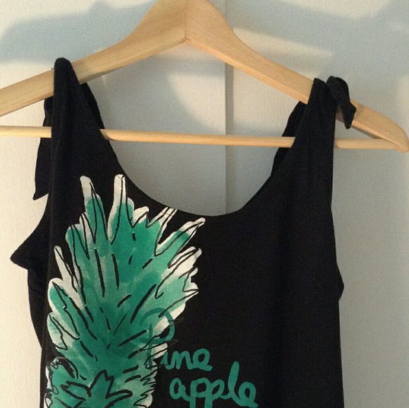 👋 Closing today!!Tank top - Picture 3 of 3