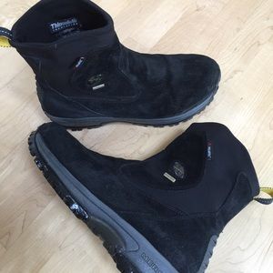 Men's Merrell size 11. 1/2 waterproof boots