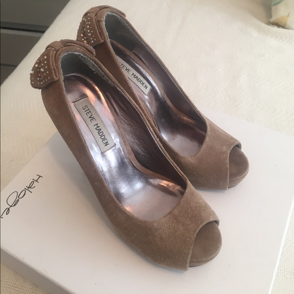 Steve Madden Peep Tow Sparkled Bow - Picture 2 of 2