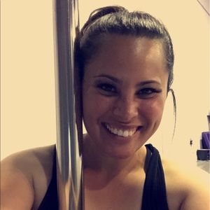 Meet your Posher, Khrystal