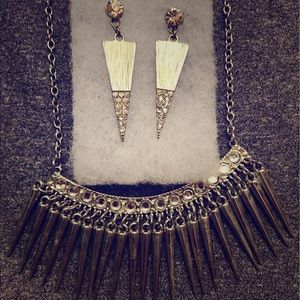 Buckle Silver Rhinestone spike necklace & earrings