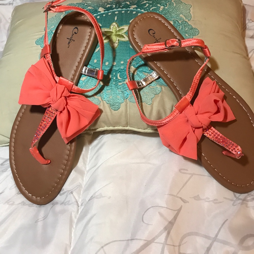 Sandles