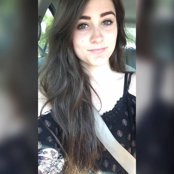 Meet your Posher, Katherine - Picture 1 of 1