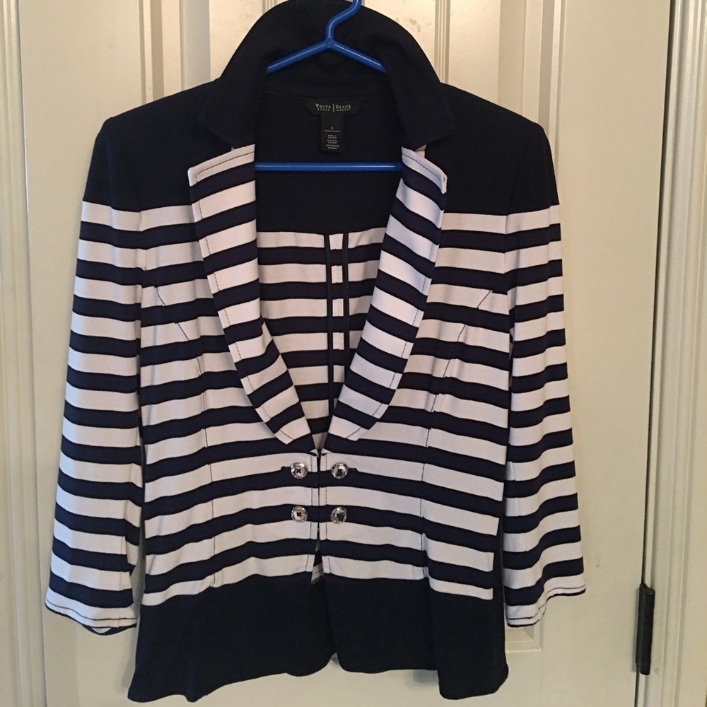 White House / black market blazer