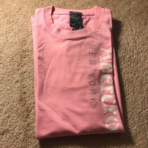 NWT Men's Abercrombie Tee