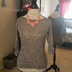 🖤Black/White Knit Top