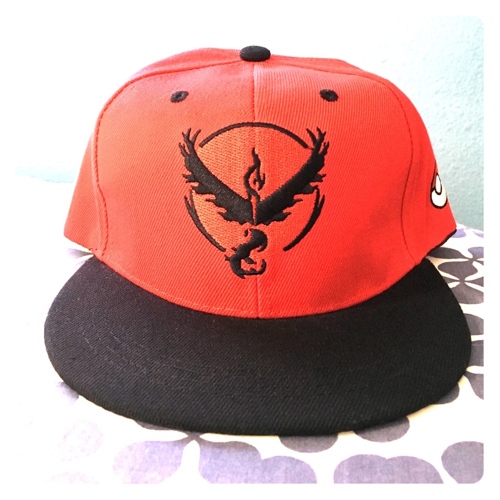 Pokémon Team Valor SnapBack