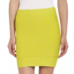 New BCBG mini skirt  power skirt bandage style XXS