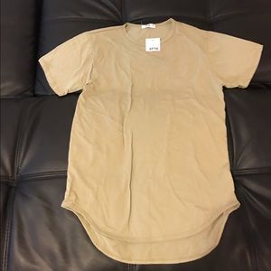 Men's EPTM brand Longline Scoop bottom tee Sz M