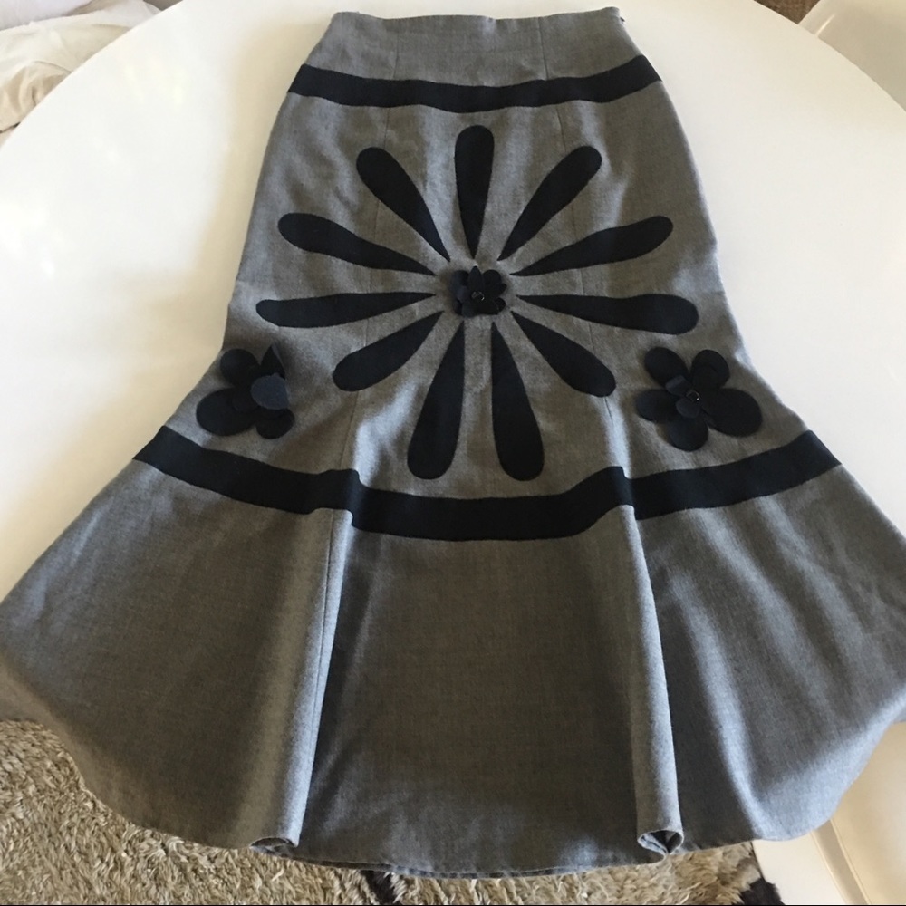 Moschino Cheap & Chic Wool Flower Appliqué Skirt 8