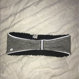 Lululemon ear warmer