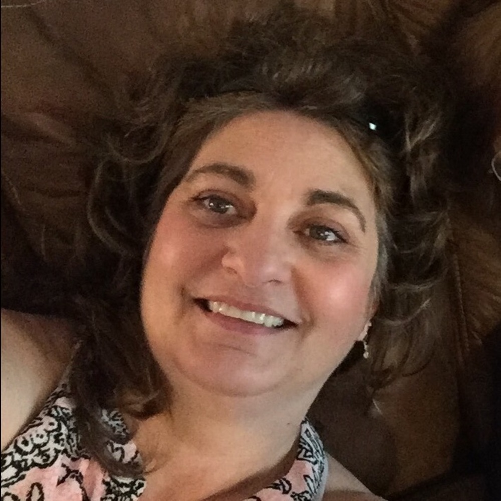 Meet your Posher, Monica