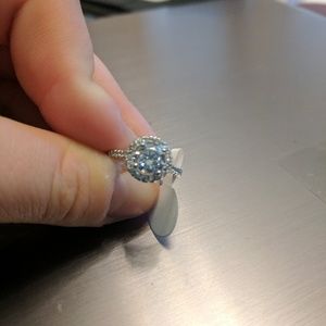 Pretty costume ring