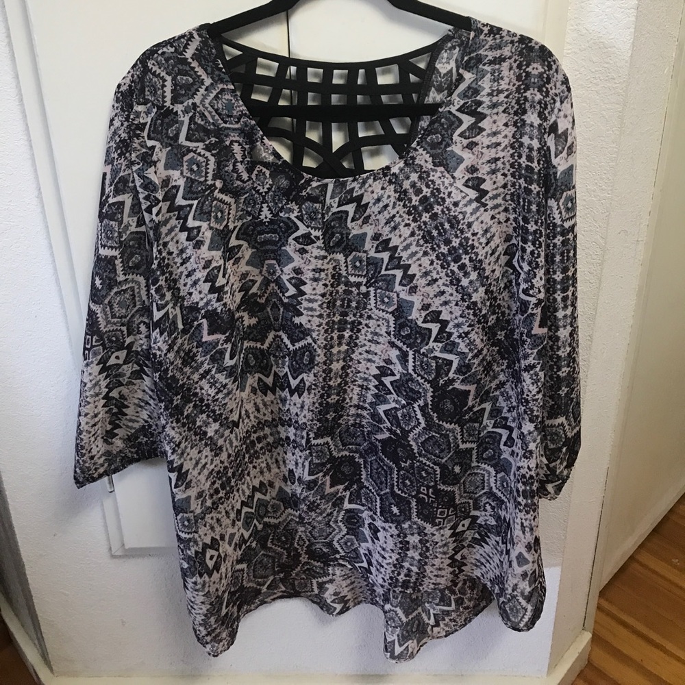 Maurices 3/4 Sleeve Blouse