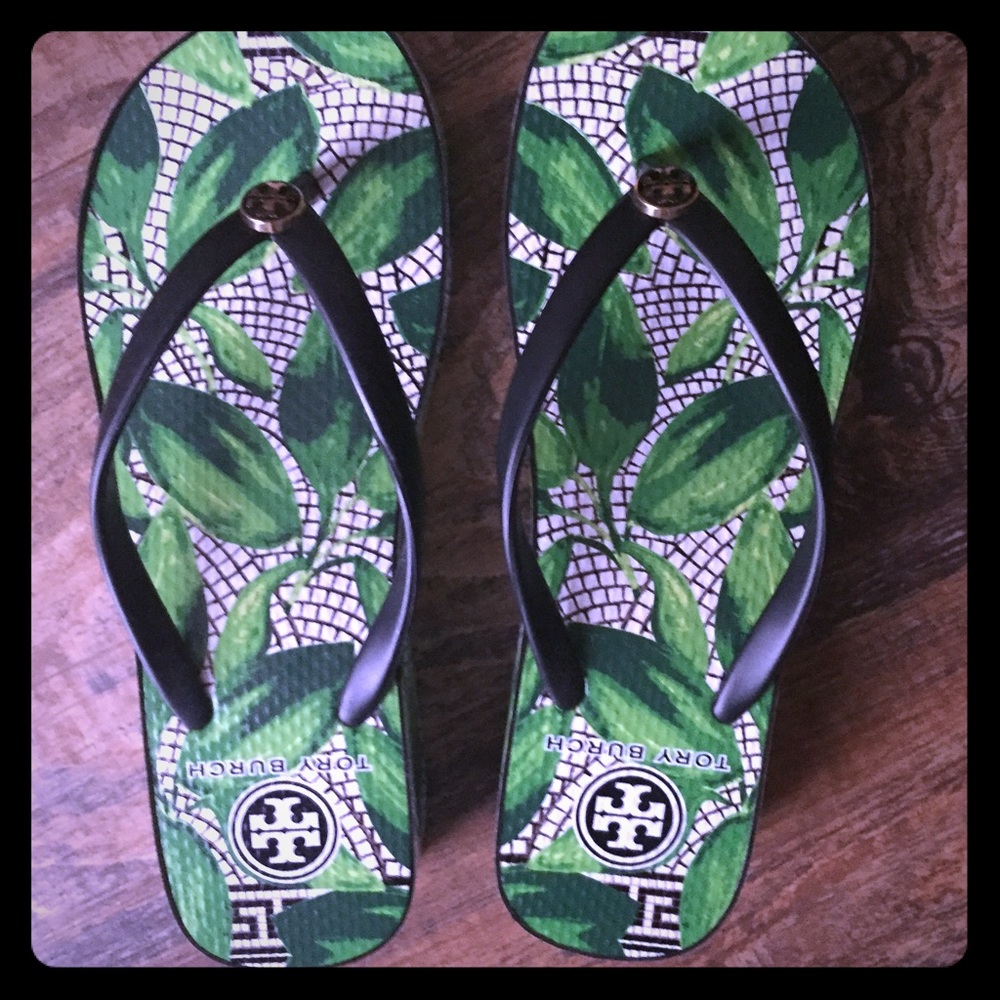 Tory burch wedge sandals