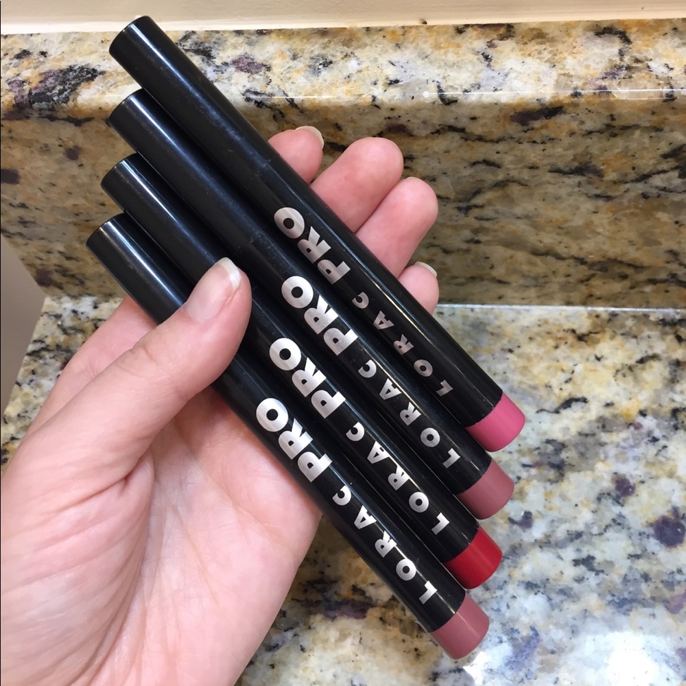 4 Lorca pro matte lip color