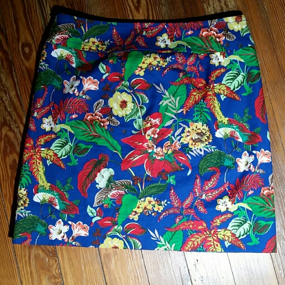 Talbot's Summer Floral Skirt - Picture 3 of 5