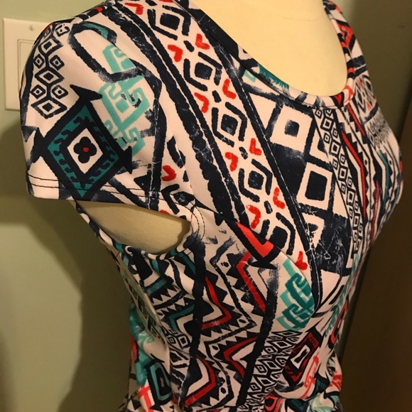 Tribal dress NWOT - Picture 3 of 4