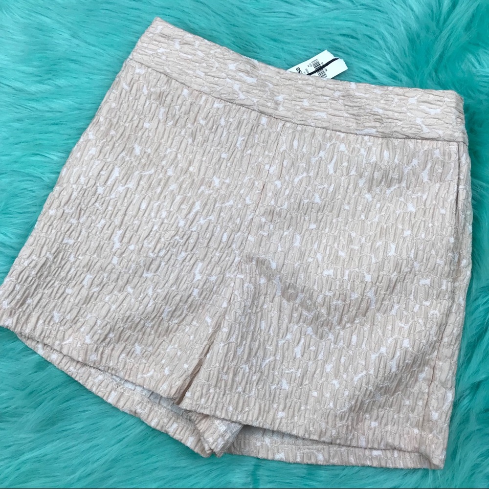NWT express shorts sz 0R