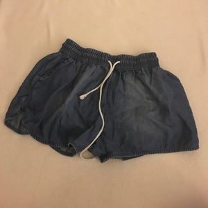 JEAN FLOWY SHORTS