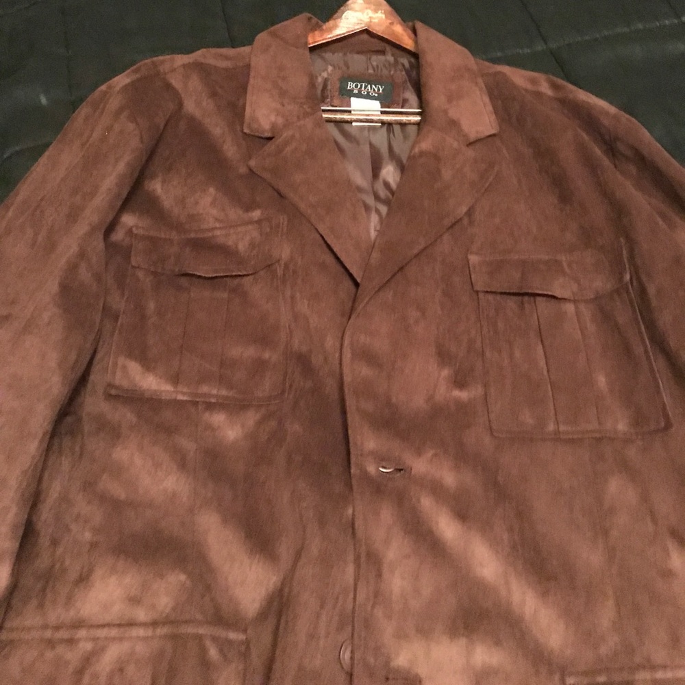 Blazer - Picture 2 of 4
