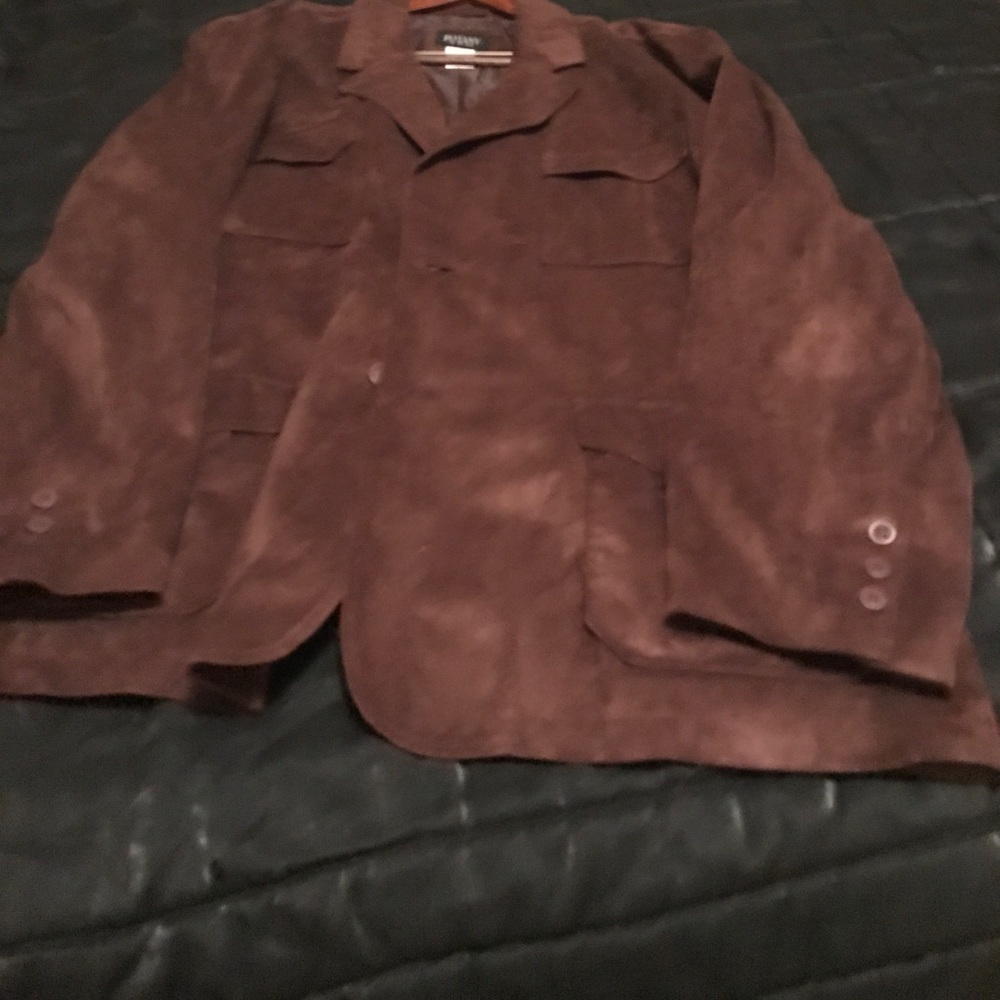 Blazer - Picture 3 of 4