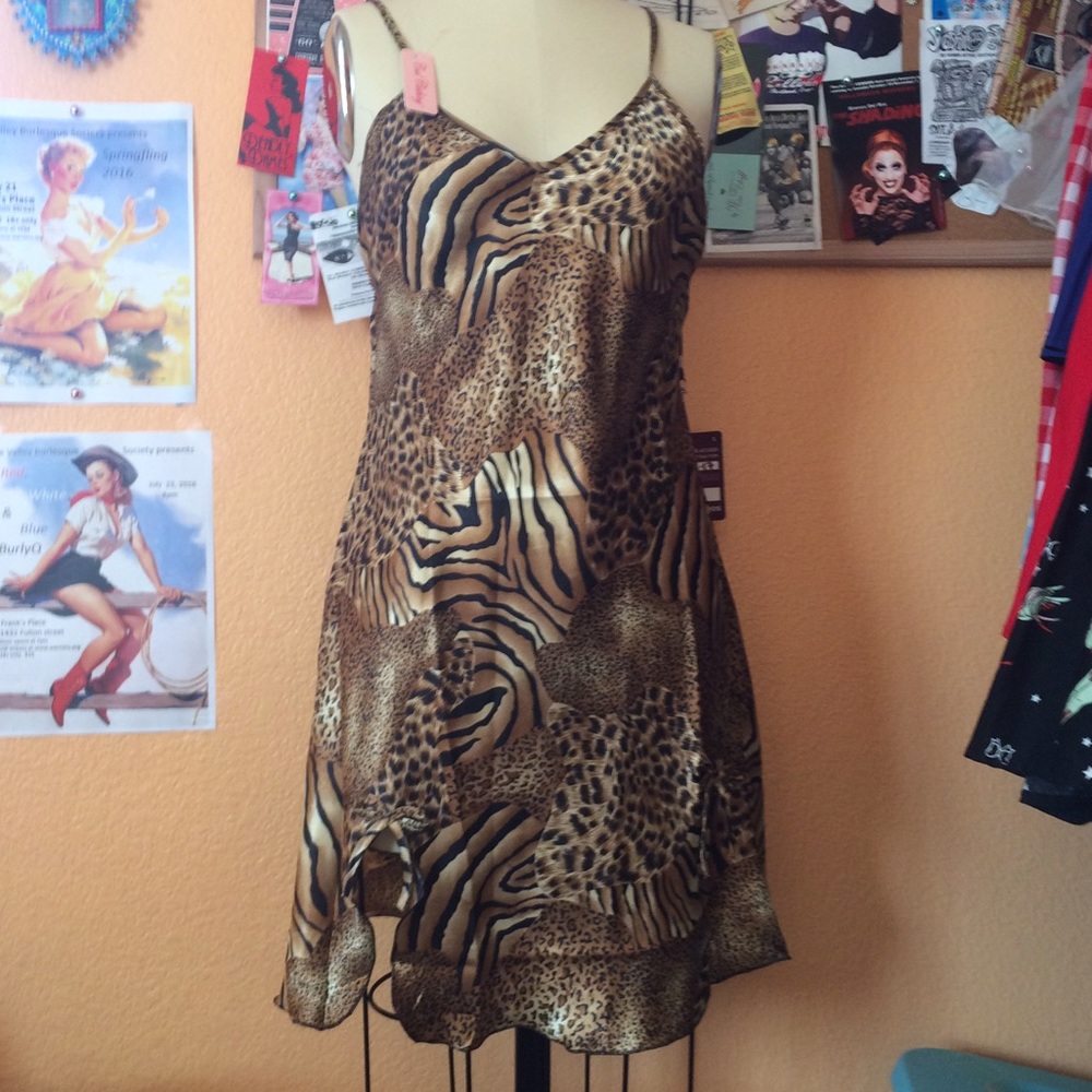 NWT animal print chemise nightgown slip with bows