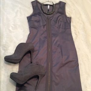 Price drop! Super fun Kensie sleeveless dress