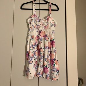 Topshop Sweetheart Neckline Floral Dress