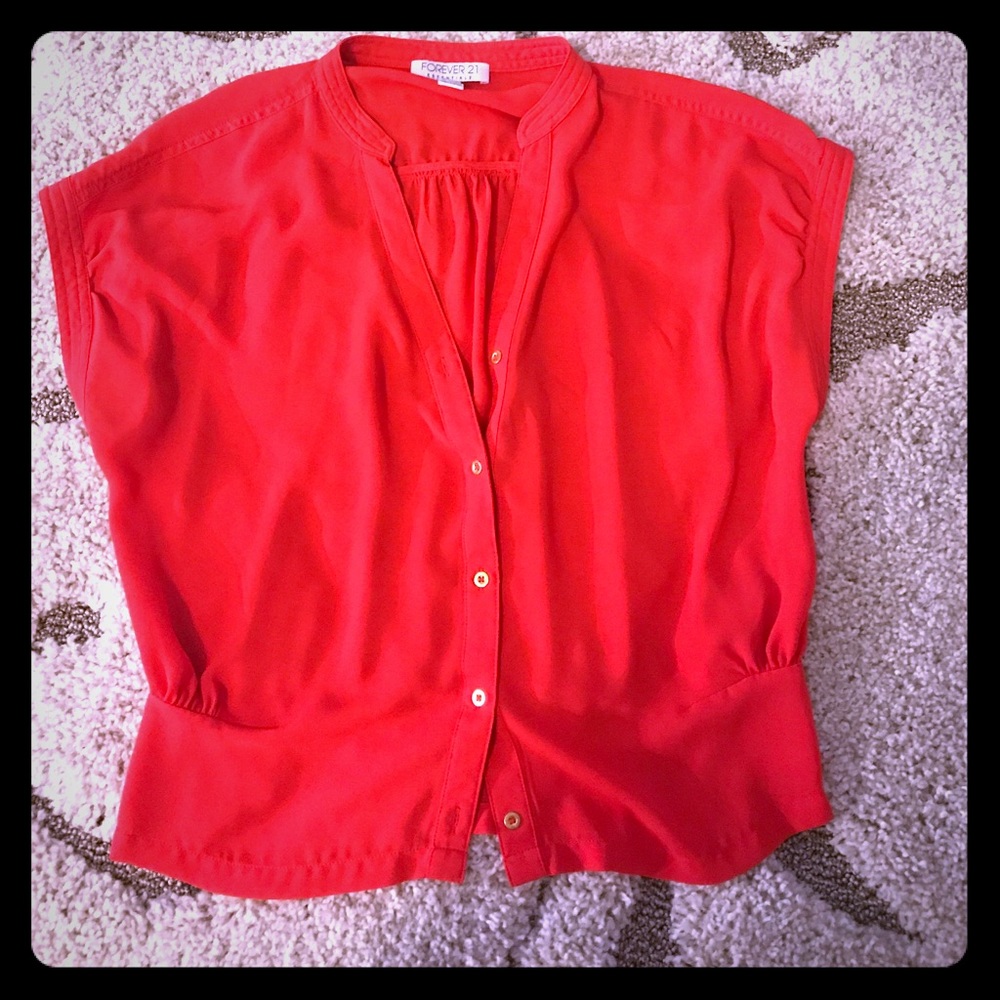Forever 21 red short sleeved blouse