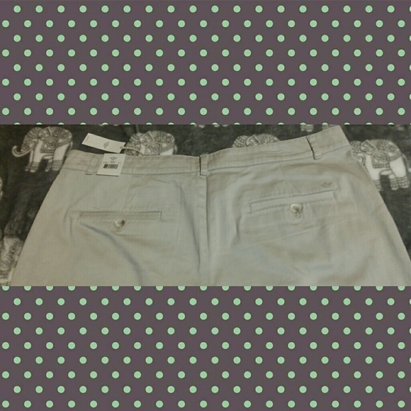 Women's Dockers Weekend Straight Leg Pants - Picture 2 of 4